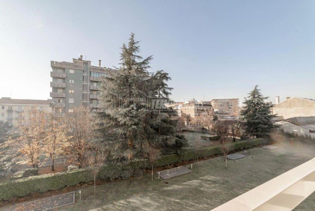 Bright And Lovely Apartment Close To The Centre Milan Luaran gambar